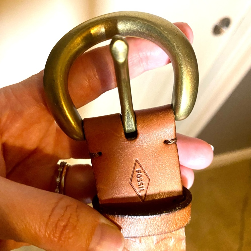 Women’s Large Fossil belt